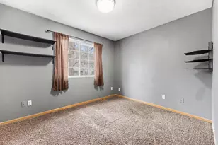 8433 Cochise Dr, Howard City, MI 49329 - Photo 13