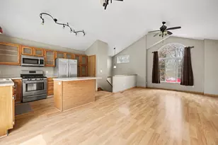 8433 Cochise Dr, Howard City, MI 49329 - Photo 7