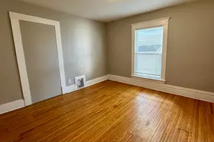 23 Burton St SW, Grand Rapids, MI 49507 - Photo 3