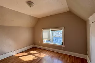 23 Burton St SW, Grand Rapids, MI 49507 - Photo 9