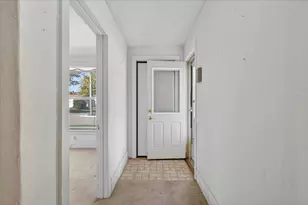 124 Washington St, Sparta, MI 49345 - Photo 5