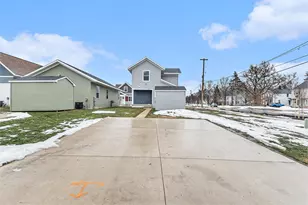2120 Willard Ave SE, Grand Rapids, MI 49507 - Photo 17