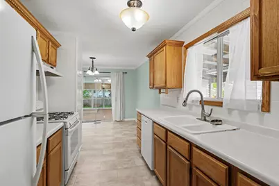 5614 Cheshire Street, Portage, MI 49002 - Photo 7