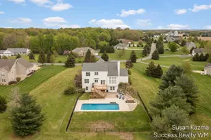 88 Summerwyn Dr, Caledonia, MI 49316 - Photo 1