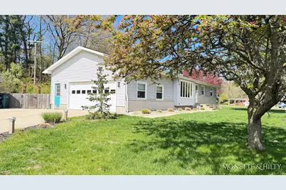 1847 Ritter Hills Drive, Norton Shores, MI 49441 - Photo 3