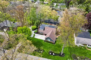 2793 Cascade Springs Dr SE, Grand Rapids, MI 49546 - Photo 1