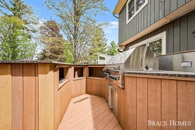 2793 Cascade Springs Drive SE, Grand Rapids, MI 49546 - Photo 41