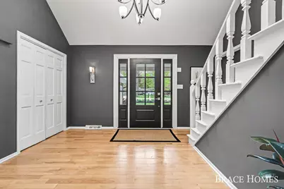 2793 Cascade Springs Drive SE, Grand Rapids, MI 49546 - Photo 7