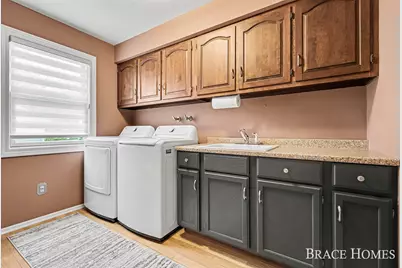 2793 Cascade Springs Drive SE, Grand Rapids, MI 49546 - Photo 33