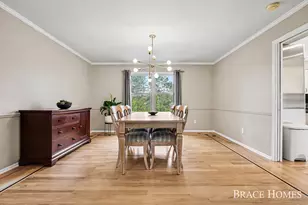 2793 Cascade Springs Dr SE, Grand Rapids, MI 49546 - Photo 11