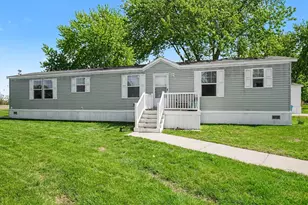 1558 W Shawnee, Baroda, MI 49101 - Photo 1