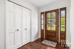 6714 Turnberry Dr SE, Grand Rapids, MI 49546 - Photo 3
