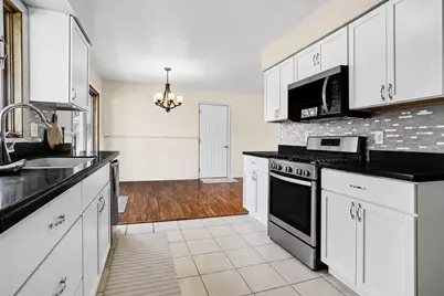 143 Kelwood Lane, Battle Creek, MI 49015 - Photo 7