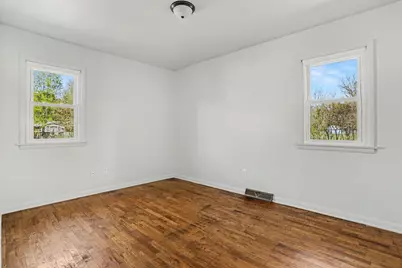 143 Kelwood Lane, Battle Creek, MI 49015 - Photo 9