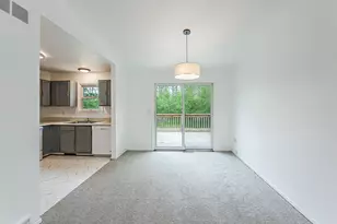 2105 Foss Ct, Ann Arbor, MI 48103 - Photo 11