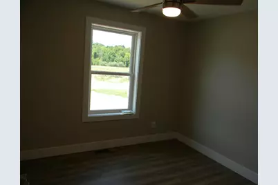 210 Taylors Court, Scottville, MI 49454 - Photo 19