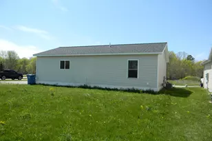 210 Taylors Ct, Scottville, MI 49454 - Photo 3