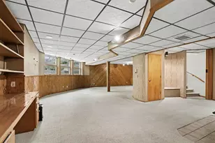 1415 Holiday Ln, Portage, MI 49024 - Photo 31