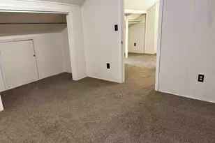 23404 Plum Hollow St, Southfield, MI 48033 - Photo 11