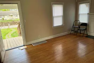 23404 Plum Hollow St, Southfield, MI 48033 - Photo 3
