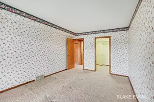 4069 Forest Point Dr, Norton Shores, MI 49441 - Photo 35