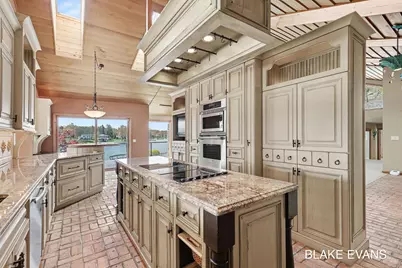 4069 Forest Point Drive, Norton Shores, MI 49441 - Photo 13