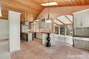 4069 Forest Point Dr, Norton Shores, MI 49441 - Photo 11
