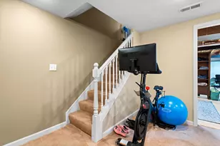 683 Canterbury Dr, Saline, MI 48176 - Photo 47