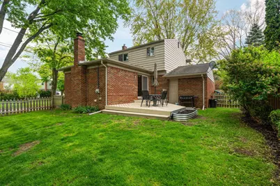 683 Canterbury Drive, Saline, MI 48176 - Photo 5