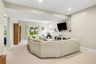 7755 Primrose Ln, Portage, MI 49024 - Photo 17