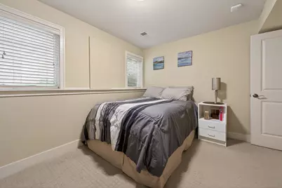 4667 Sundial Drive NE, Grand Rapids, MI 49525 - Photo 17