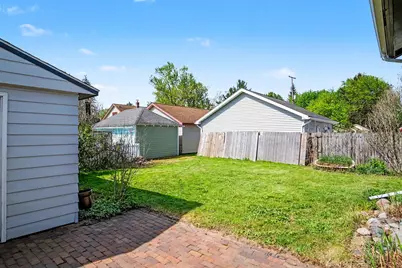 408 Kenwood Street NE, Grand Rapids, MI 49505 - Photo 25