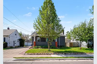 408 Kenwood Street NE, Grand Rapids, MI 49505 - Photo 3