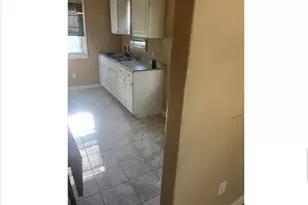 19946 Strasburg St, Detroit, MI 48205 - Photo 7