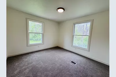 2432 Bond Street, Niles, MI 49120 - Photo 17
