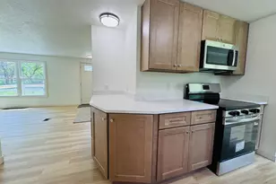 2432 Bond St, Niles, MI 49120 - Photo 7