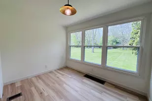 2432 Bond St, Niles, MI 49120 - Photo 9