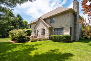1820 Flowers Crossing Dr NE, Grand Rapids, MI 49525 - Photo 49