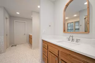 1820 Flowers Crossing Dr NE, Grand Rapids, MI 49525 - Photo 27