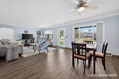 3054 Thorncrest Drive SE, Grand Rapids, MI 49546 - Photo 9