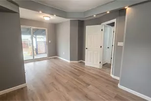 20764 Vermander Ave, Clinton Twp, MI 48035 - Photo 13