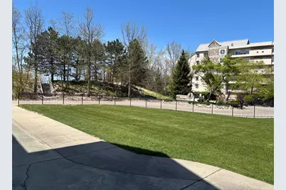 320 Lake Street, Saint Joseph, MI 49085 - Photo 1