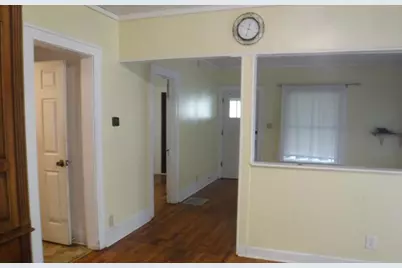 2726 E Main Street, Kalamazoo, MI 49048 - Photo 9