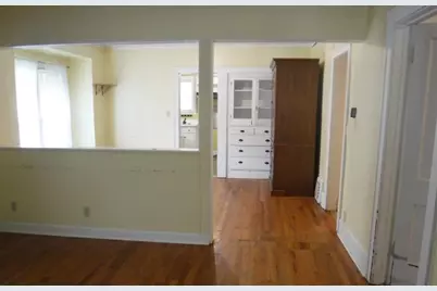 2726 E Main Street, Kalamazoo, MI 49048 - Photo 7