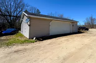984 W Rose Meadow Dr, Luther, MI 49656 - Photo 69