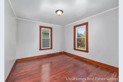 1130 Sibley Street NW, Grand Rapids, MI 49504 - Photo 13