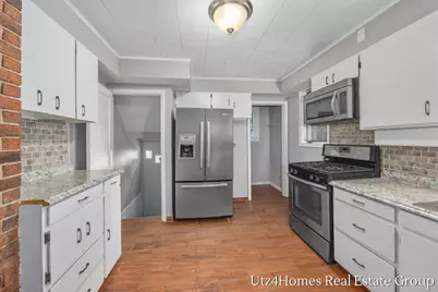 1130 Sibley Street NW, Grand Rapids, MI 49504 - Photo 9