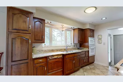 2088 Crestline Circle, Burton, MI 48509 - Photo 13