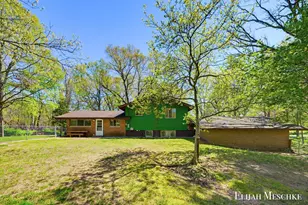 9670 Almena Dr, Kalamazoo, MI 49009 - Photo 35