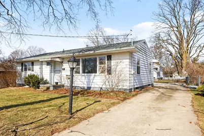 311 Dutton Street, Eaton Rapids, MI 48827 - Photo 3